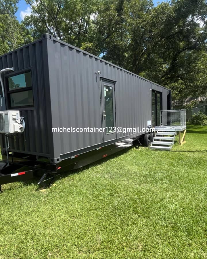 Hello guys another  100% shipping container home .
It is a 40FT shipping  container home with 100% insulation  ,  it comes with everything  inside and also has it mini spits installed already  .
This unit cost $45,000 and could be delivered  to any address  in the USA .
I would be waiting  to hear  from a good buyer. 
Please  share  with Families and friends too